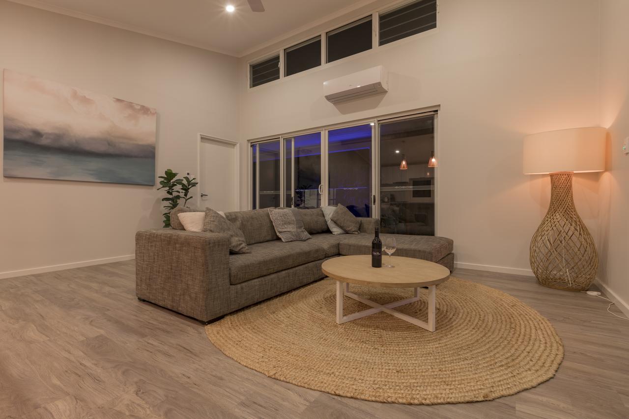 Sols Place Boutique Pool Villas Калбари Екстериор снимка